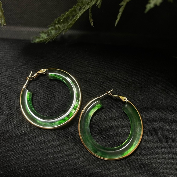 New Bohemian Acrylic Big Hoop Earrings (Stainless Steel Gold Color) Trend New - Picture 4 of 4